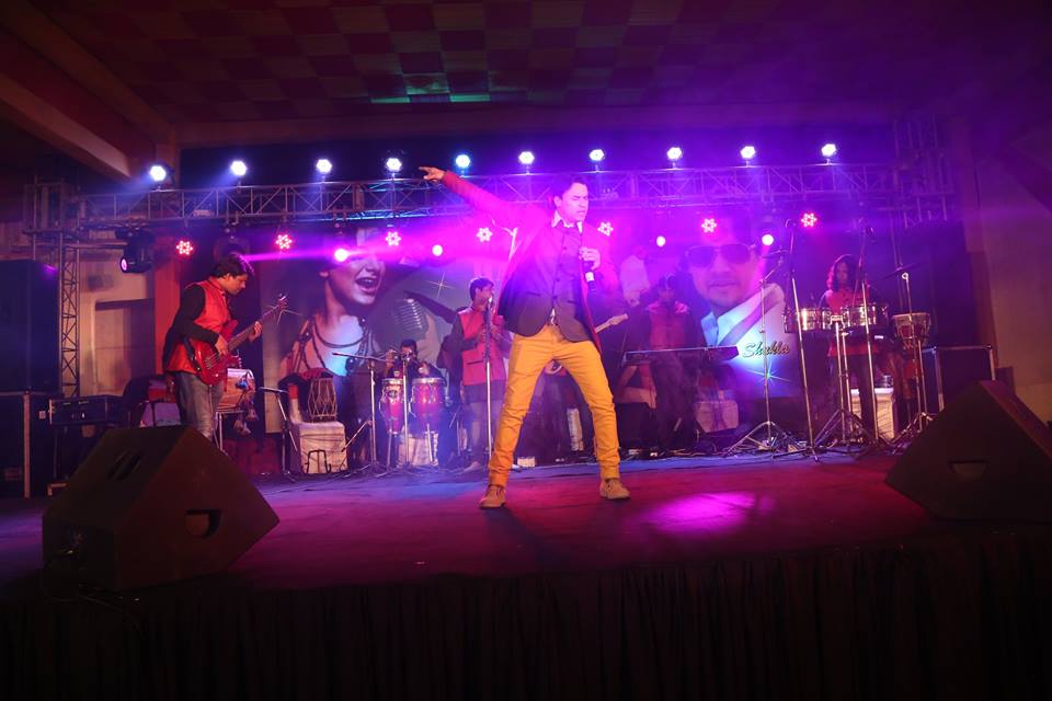 famous singer pune