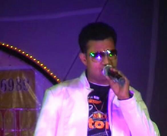 professional singer pune